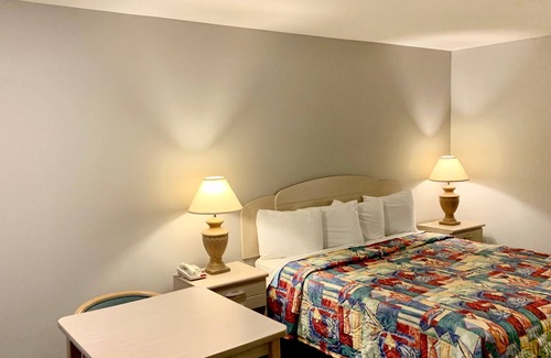 Childersburg Hotel | Key West Inn - Childersburg
