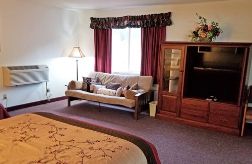 Keystone Hotel | Keystone Boardwalk Inn and Suites