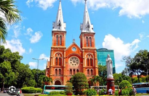 District 1 Hotel | Khách sạn Ánh Nguyệt 1
