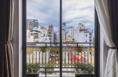 Ngu Hanh Son Apartment | Khách sạn đầy đủ tiện nghi sát biển Mỹ Khê