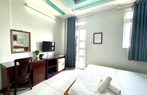 Tan Phu District Hotel | khách sạn Kim Long