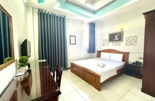 Tan Phu District Hotel | khách sạn Kim Long