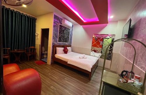 Binh Thanh Hotel | Khách Sạn Phương Linh 2