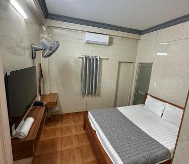 Trung Chanh Hotel | khách sạn Vạn Thành Đạt