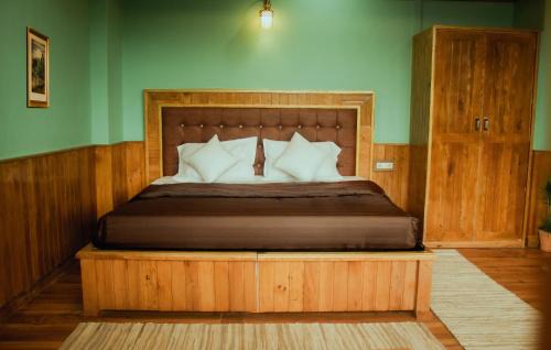 Khattalwada Hotel | Khaapus Home Naggar