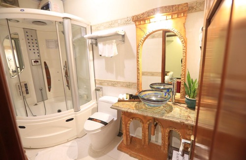 Hai Phong Hotel | Khach San Tuong Vi - Van Cao