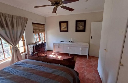 Greater Johannesburg Metropolitan Area Ski Chalet | Khalila's Equestrian Cottage
