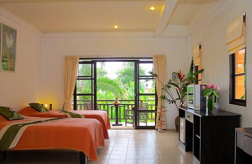 Khuekkhak Hotel | Khaolak Palm Hill Resort