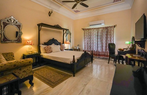 Amer Hotel | Khas Bagh
