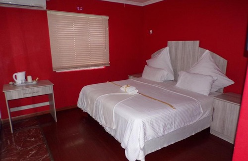 Trawal House | Khaya B&B