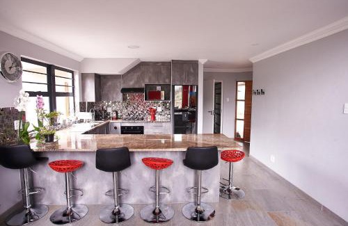 Clarens House | Khoi-San