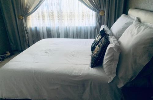 Greater Johannesburg Metropolitan Area House | Khosana tours and travel
