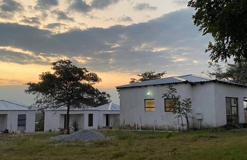Acornhoek Cabin | Khutsong Lodge