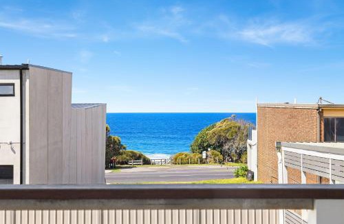 Kianga House | Kianga Parade Beach House
