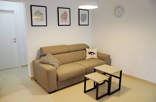 Zrnovnica House | Kiara house on the hill with view on Split