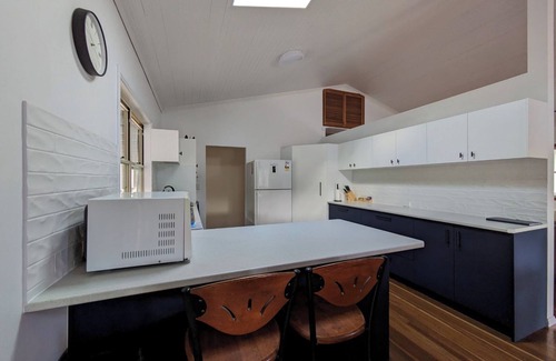 Brisbane Waterfront Apartment | Kiarabilli Moreton island