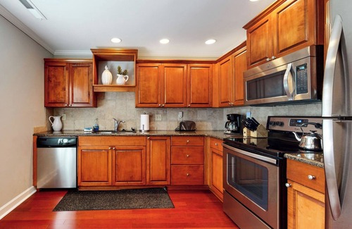 Bohicket Marina Village Villa | Kiawah Exclusives:1938 Bohicket Marina