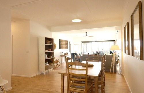 Merimbula Cabin | Kibanda - Pet friendly 4 bedroom