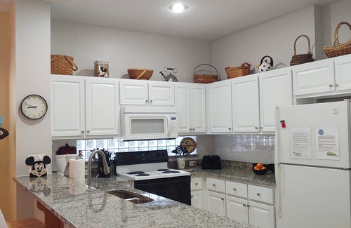 Sunset Lakes House | Kid Friendly Home W/Pool in Gated Community,10 Min. to Disney