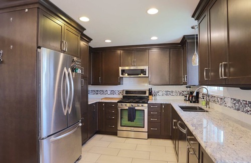 Hampden House | Kid-friendly house w/ hot tub, large yard, near parks and trails!