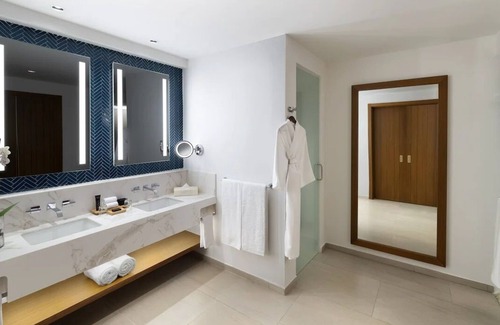 Punta Cana Hotel | Kid-Friendly Punta Cana Resort with On-Site Water Park & Kids Pool | 2 Units