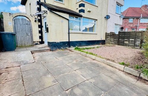 Kidderminster House | Kidderminster West Midlands Birmingham 3 Bedrooms