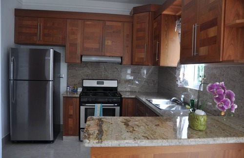 La Esplanada Condo | KIDS-FRIENDLY LUXURY CONDO WITH POOL IN CENTRAL SOSUA