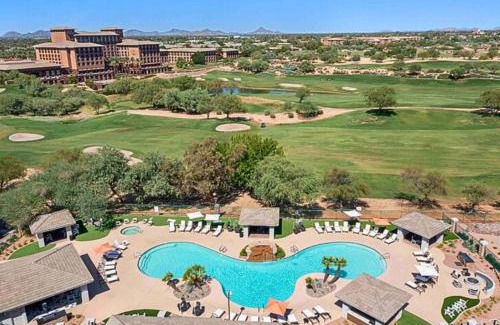 Kierland Apartment | Kierland Escape- 2Br -Pool -Parking-Shops - Dining 154 2QBR