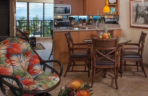 Kihei Condo | Kihei Akahi D514- Panoramic view! Owner managed- Hotel zoned- A/C throughout