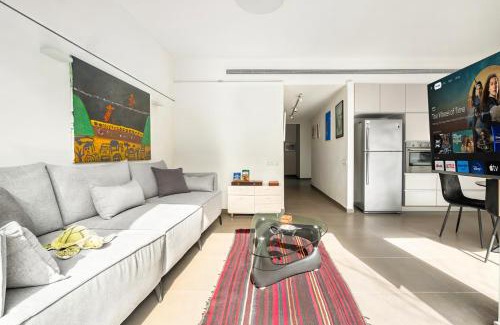 Tel Aviv Apartment | Kikar Hamedina Charming Stay by Sea N Rent