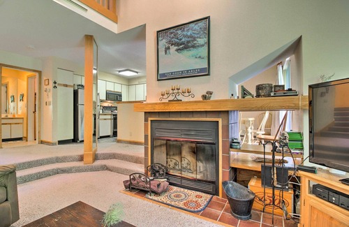 Killington Apartment | Killington Condo w/Spa ~ 3 Miles to Ski Resort!