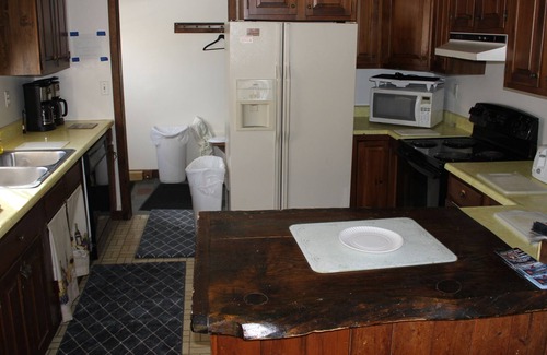 Killington Ski Chalet | Killington Ski Resort Log Cabin Minutes to the Slopes Seasonal Rental