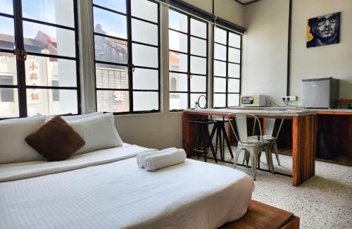Downtown George Town Hotel | Kim Haus Loft