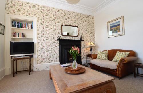 Kilmun House | Kimberley Apartment