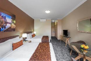 St. Kilda East Hotel | Kimberley Gardens Hotel, Serviced Apartments and Serviced Townhouses