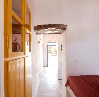 Psathi House | Kimolos View