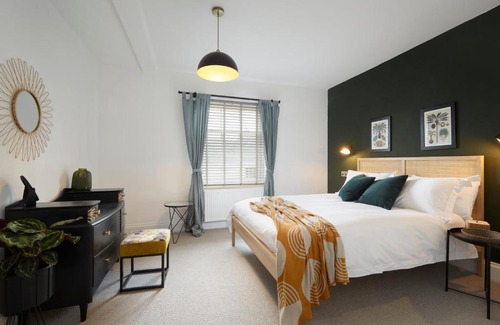 Ludwel Apartment | Kin Ludlow Rooms