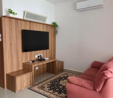 Downtown Kota Kinabalu Apartment | Kinabalu 2 Home stay The Shore KK