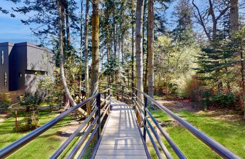 Coupeville House | Kineth Point Coastal Retreat