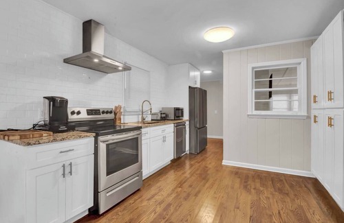 Atlanta House | King Alfred Charming Escape