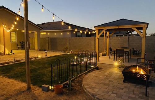 Maricopa County Apartment | King bed:private entry: bedroom