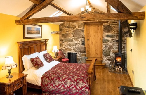 Whitbeck House | King Deluxe Seaview Annexe @ Wayside