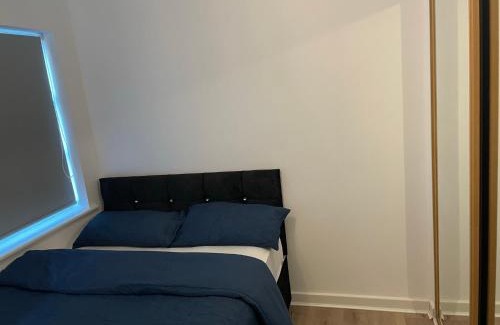 Chadwell Heath House | King Dems Home