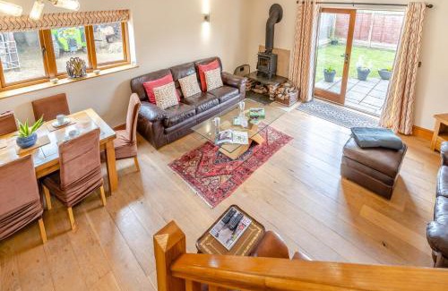 Monmouth House | King Offas Lodge