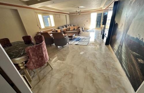 Heliopolis Apartment | King Palace