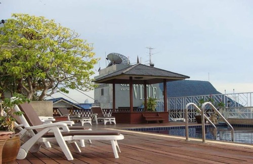 Yan Nawa Hotel | King Royal Garden Inn