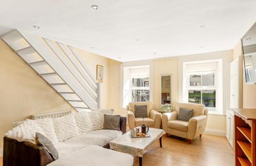 Clifden House | King's Apartment