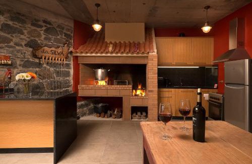 Estreito da Calheta Villa | KING´S HOUSE (Sea View and Indoor BBQ)