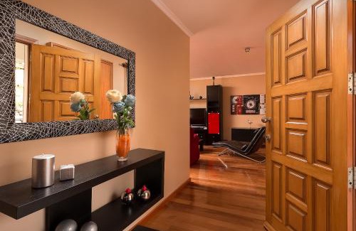 Estreito da Calheta Villa | KING´S HOUSE (Sea View and Indoor BBQ)