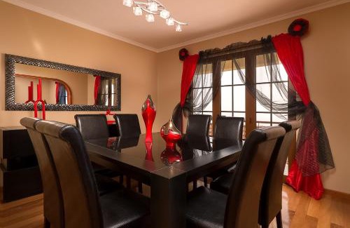 Estreito da Calheta Villa | KING´S HOUSE (Sea View and Indoor BBQ)